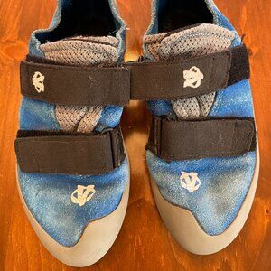 Rock climbing shoes Evolv chaussons d'escalade